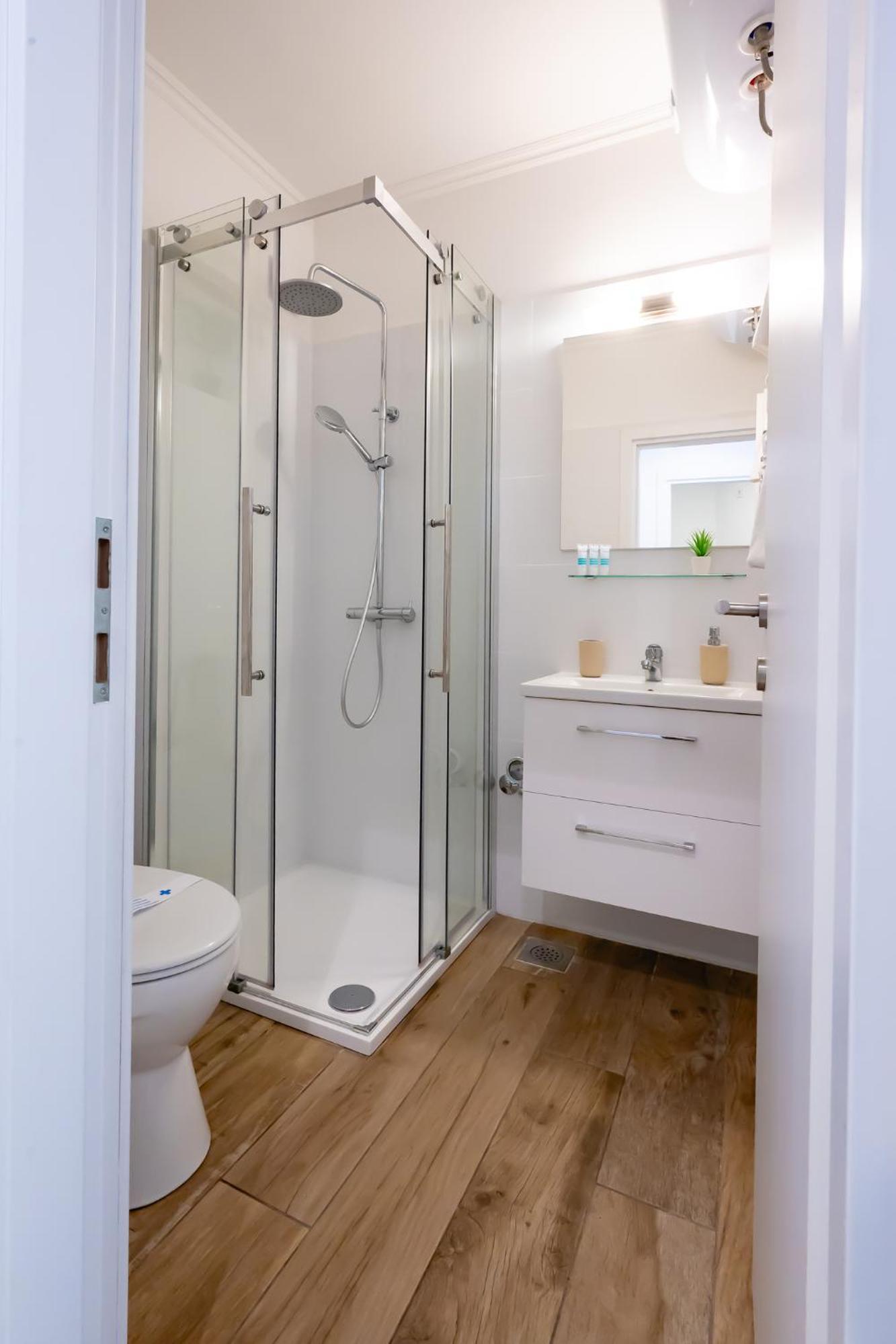 Locus Apartments Petrcane Luaran gambar